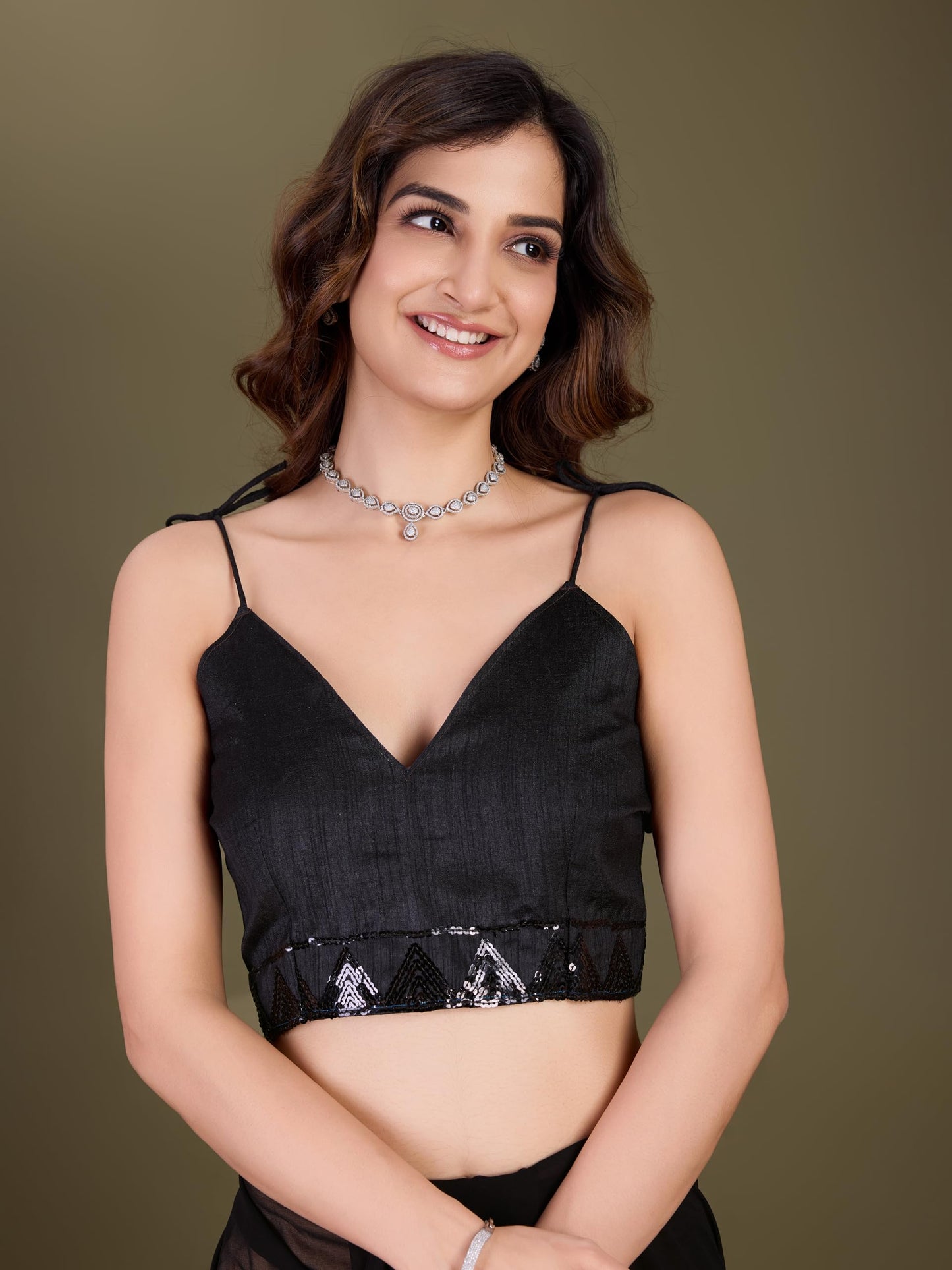 TRENDMALLS Women's Georgette Sequence Embroidery WorkSaree with Blouse Piece (1009-Black-)